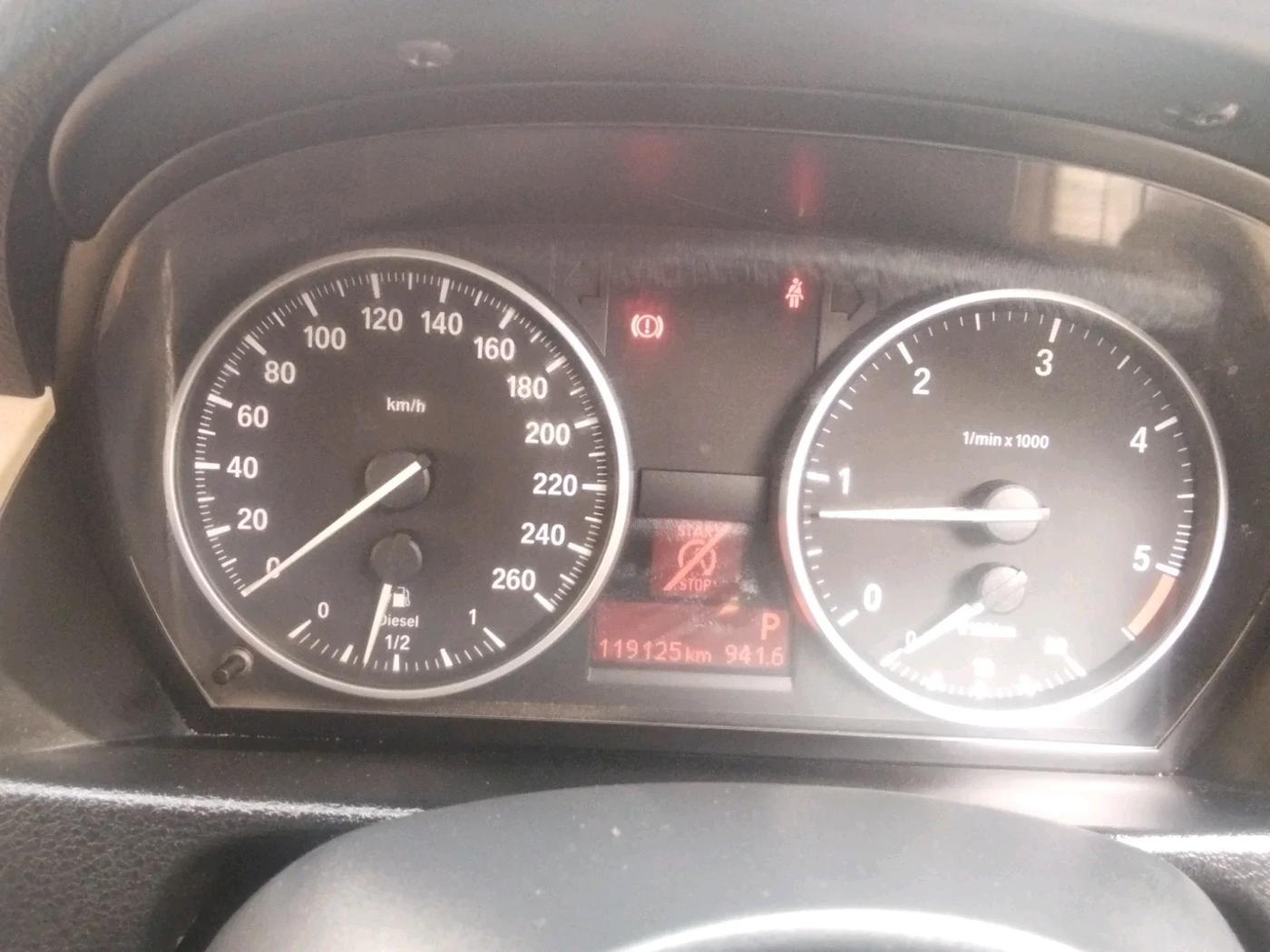 2013 BMW X1 SDRIVE 20D, Diesel, Automatic, 1,19,125 km, interior