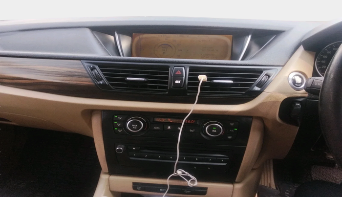 2013 BMW X1 SDRIVE 20D, Diesel, Automatic, 1,19,125 km, interior