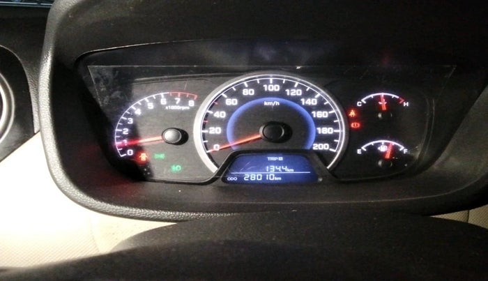 2016 Hyundai Grand i10 SPORTZ 1.2 KAPPA VTVT, Petrol, Manual, 28,010 km, interior