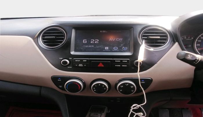 2017 Hyundai Grand i10 SPORTZ 1.2 KAPPA VTVT, Petrol, Manual, 86,787 km, interior