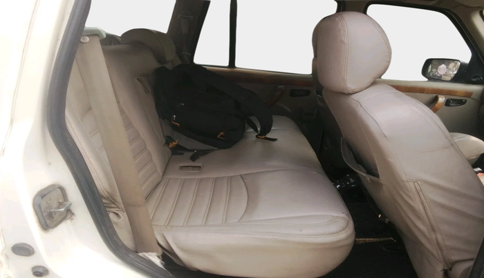 2014 Mahindra Scorpio VLX 2WD AT BS-III, Diesel, Automatic, 1,41,555 km, interior