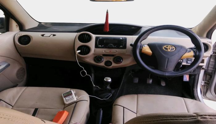 2016 Toyota Etios VD, Diesel, Manual, 76,222 km, interior