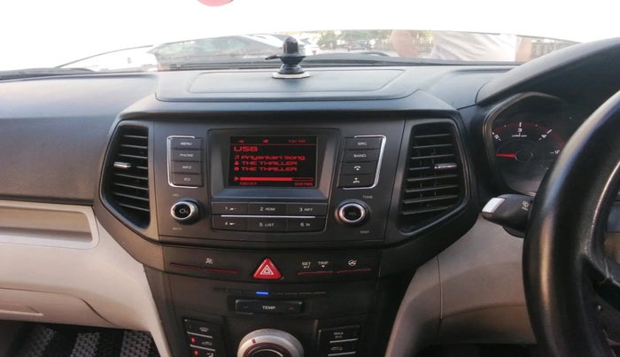 2021 Mahindra XUV300 W6 1.5 Sunroof Diesel, Diesel, Manual, 67,316 km, interior