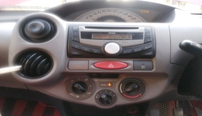 2011 Toyota Etios Liva G, Petrol, Manual, 93,654 km, interior