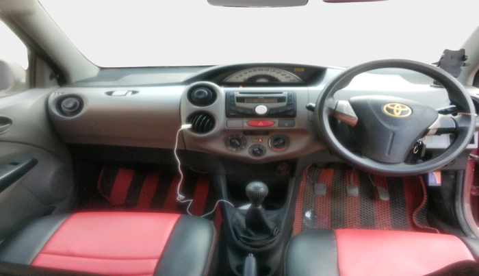 2011 Toyota Etios Liva G, Petrol, Manual, 93,654 km, interior