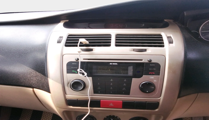 2014 Tata Indica Vista LX TDI, Diesel, Manual, 2,44,541 km, interior