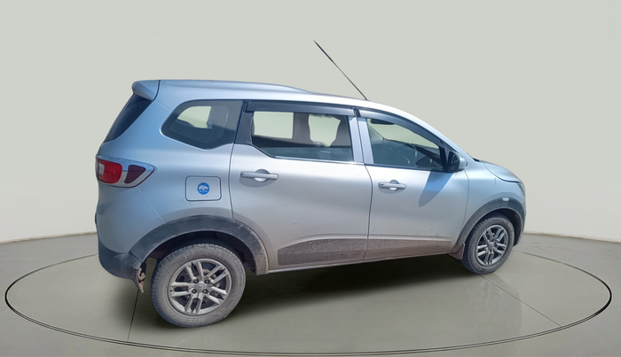 2020 Renault TRIBER RXL MT, Petrol, Manual, 46,890 km, exterior