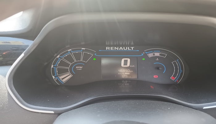 2020 Renault TRIBER RXL MT, Petrol, Manual, 46,890 km, interior