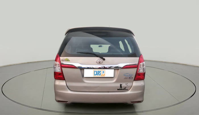 2014 Toyota Innova 2.5 ZX 7 STR, Diesel, Manual, 1,92,957 km, exterior