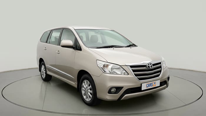 2014 Toyota Innova 2.5 ZX 7 STR, Diesel, Manual, 1,92,957 km, exterior