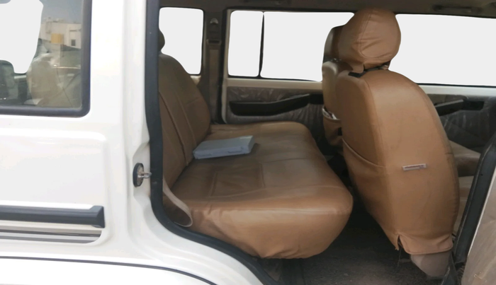 2020 Mahindra Bolero B6 (O), Diesel, Manual, 1,44,023 km, interior