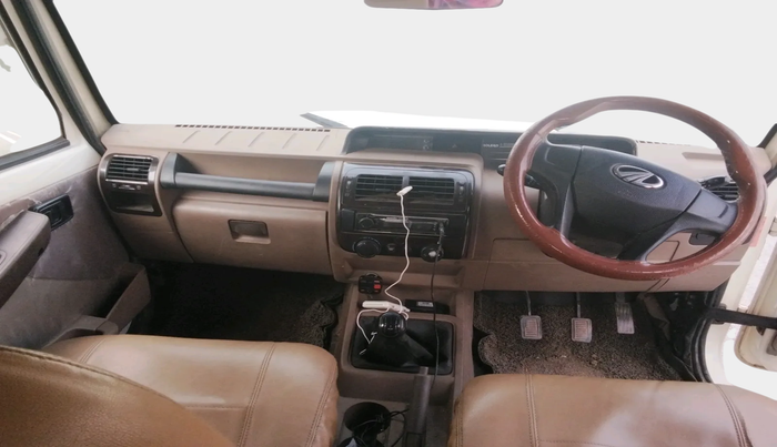 2020 Mahindra Bolero B6 (O), Diesel, Manual, 1,44,023 km, interior