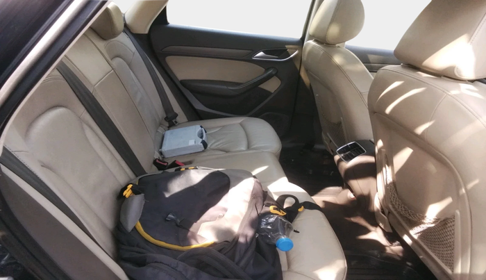 2013 Audi Q3 2.0 QUATTRO TDI AT, Diesel, Automatic, 1,42,748 km, interior