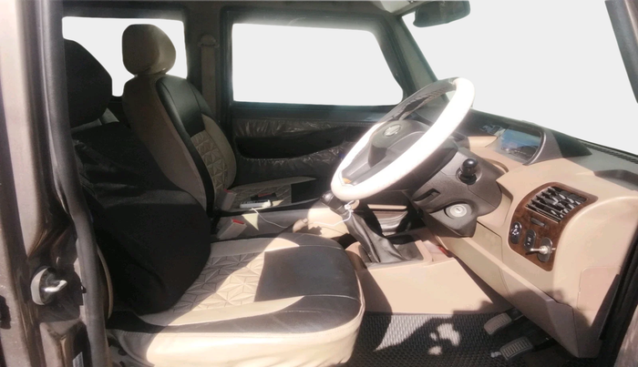 2021 Mahindra Bolero B6 (O), Diesel, Manual, 58,398 km, interior