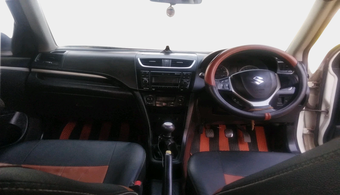 2015 Maruti Swift ZDI, Diesel, Manual, 1,06,649 km, interior