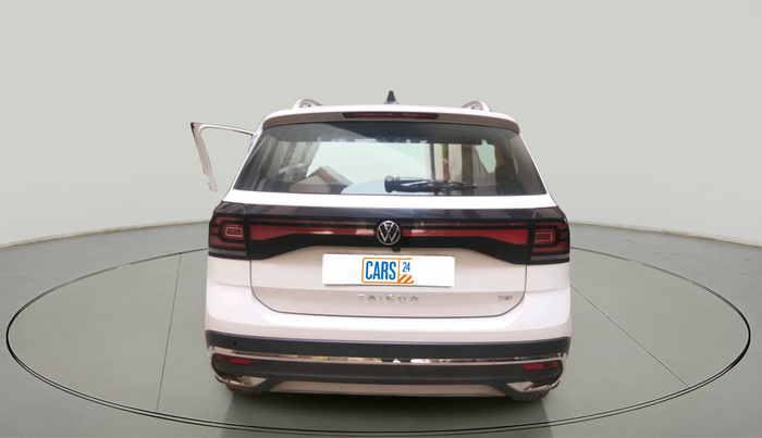 2022 Volkswagen TAIGUN TOPLINE 1.0 TSI MT, Petrol, Manual, 28,100 km, exterior