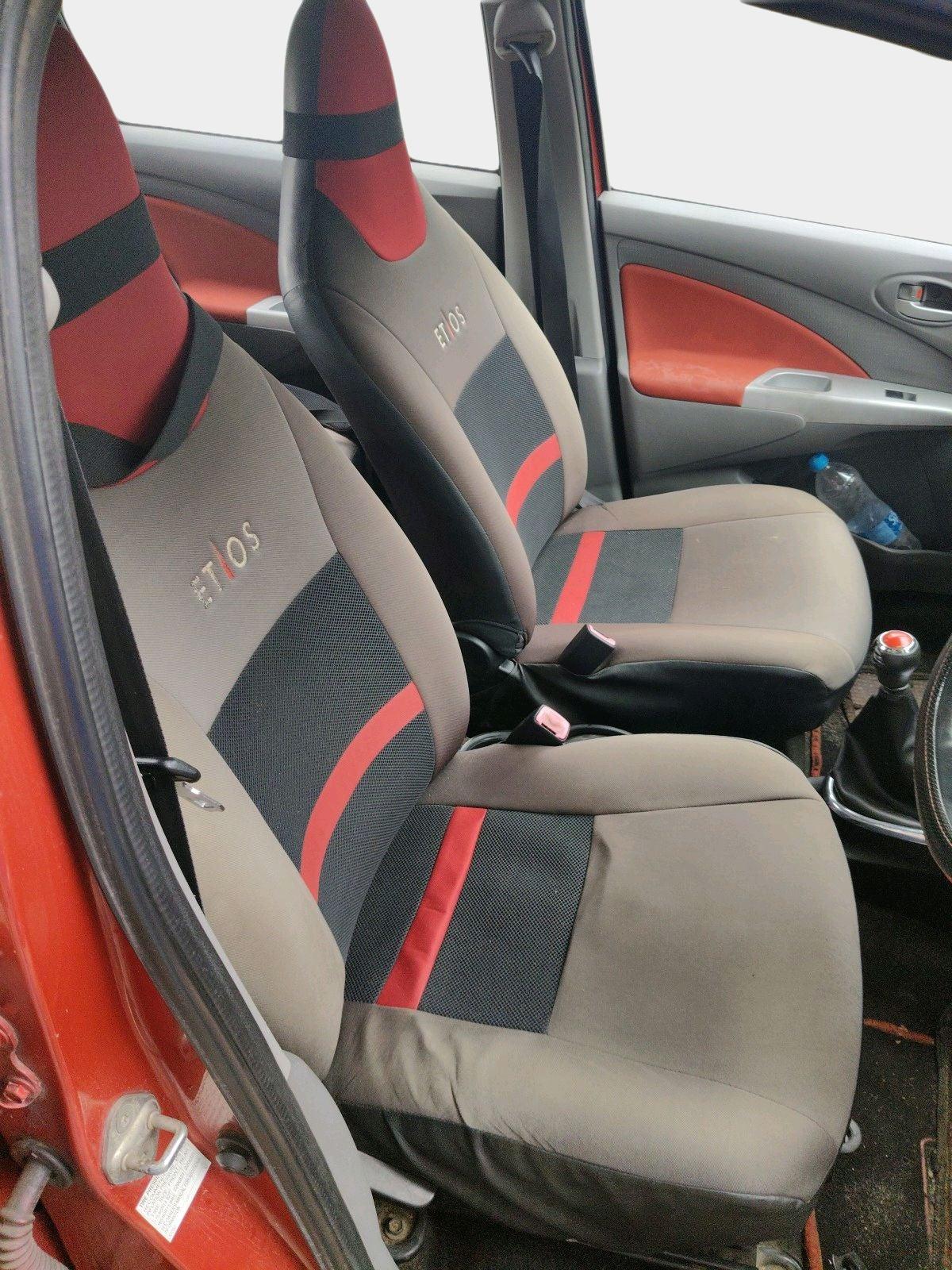 2011 Toyota Etios Liva VX, Petrol, Manual, 63,438 km, interior