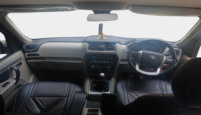 2020 Mahindra Scorpio S11 2WD, Diesel, Manual, 95,680 km, interior
