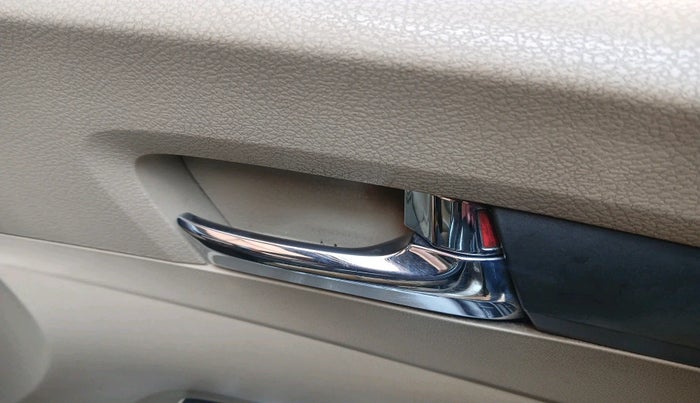 2012 Honda City 1.5L I-VTEC V MT, Petrol, Manual, 1,00,712 km, interior