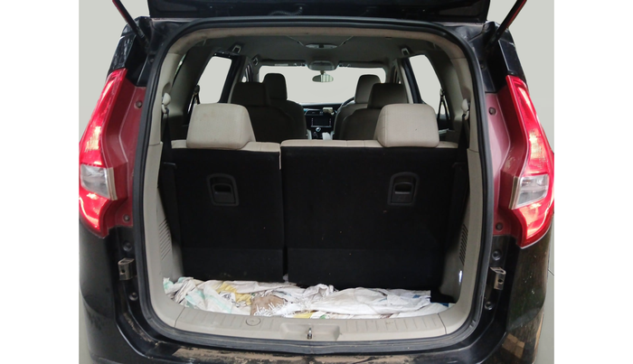 2018 Mahindra MARAZZO M8 7 STR, Diesel, Manual, 1,36,434 km, exterior