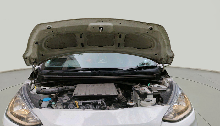 2019 Hyundai Xcent SX 1.2, Petrol, Manual, 30,400 km, exterior