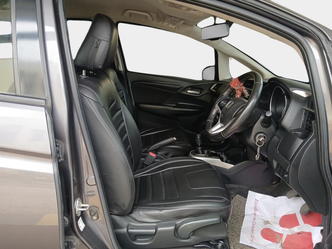2018 Honda WR-V 1.2L I-VTEC S ALIVE EDITION, Petrol, Manual, 50,365 km, interior