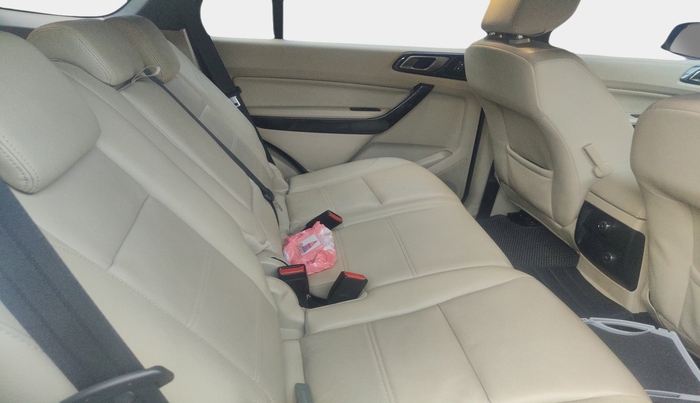 2021 Ford Endeavour TITANIUM PLUS 2.0 4X2 AT SUNROOF, Diesel, Automatic, 66,368 km, interior