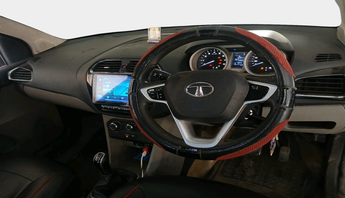 2017 Tata Tiago XZ PETROL, Petrol, Manual, 1,40,655 km, interior