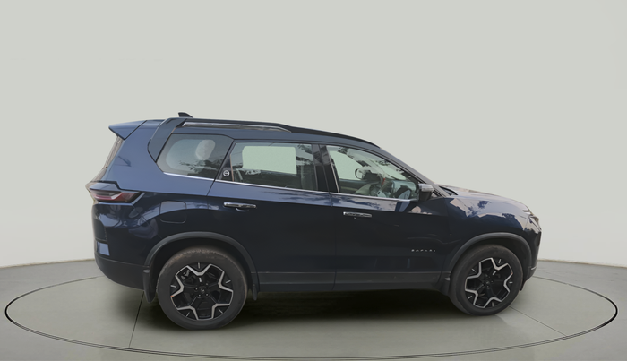 2024 Tata Safari Accomplished Plus AT, Diesel, Automatic, 28,329 km, exterior