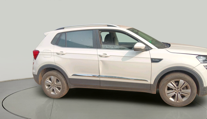 2022 Skoda KUSHAQ AMBITION 1.0L TSI MT, Petrol, Manual, 30,607 km, exterior