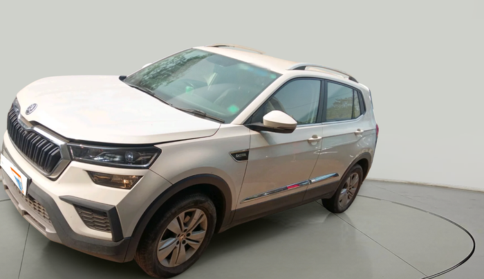 2022 Skoda KUSHAQ AMBITION 1.0L TSI MT, Petrol, Manual, 30,607 km, exterior