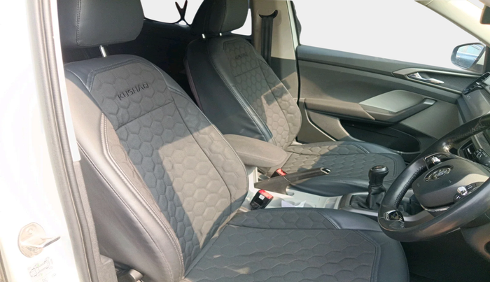 2022 Skoda KUSHAQ AMBITION 1.0L TSI MT, Petrol, Manual, 30,607 km, interior