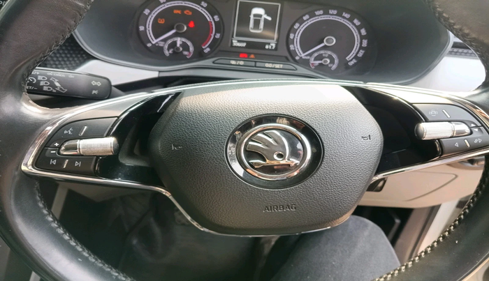 2022 Skoda KUSHAQ AMBITION 1.0L TSI MT, Petrol, Manual, 30,607 km, interior