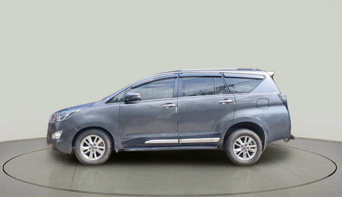 2018 Toyota Innova Crysta 2.4 VX 7 STR, Diesel, Manual, 1,51,075 km, exterior