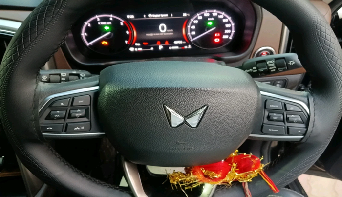 2024 Mahindra SCORPIO-N Z8 DIESEL AT 2WD 7 STR, Diesel, Automatic, 49,702 km, interior