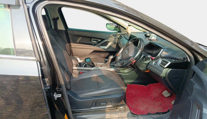 2021 Tata Harrier XZA PLUS 2.0L DARK EDITION, Diesel, Automatic, 94,746 km, interior