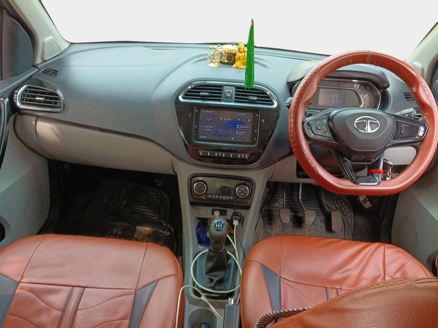 2020 Tata Tiago XZ PLUS PETROL, Petrol, Manual, 86,545 km, interior