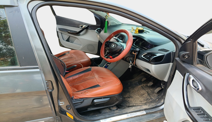 2020 Tata Tiago XZ PLUS PETROL, Petrol, Manual, 86,545 km, interior