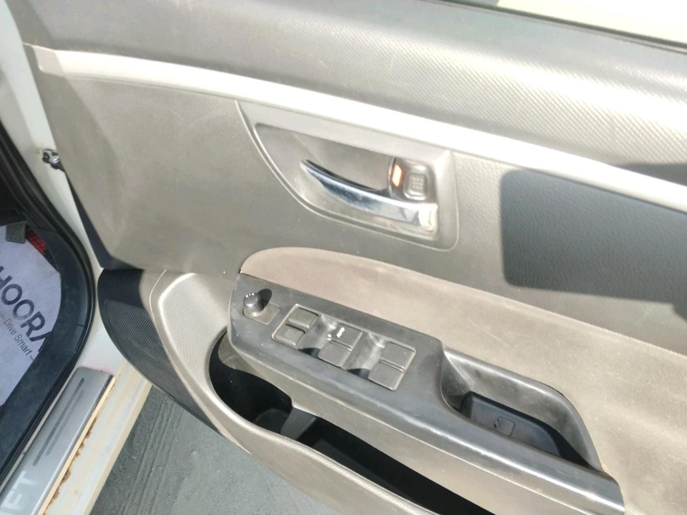 2013 Maruti Swift VDI, Diesel, Manual, 74,325 km, interior