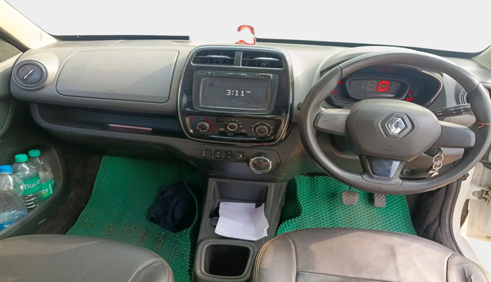 2017 Renault Kwid RXT 1.0 AMT, Petrol, Automatic, 1,10,561 km, interior