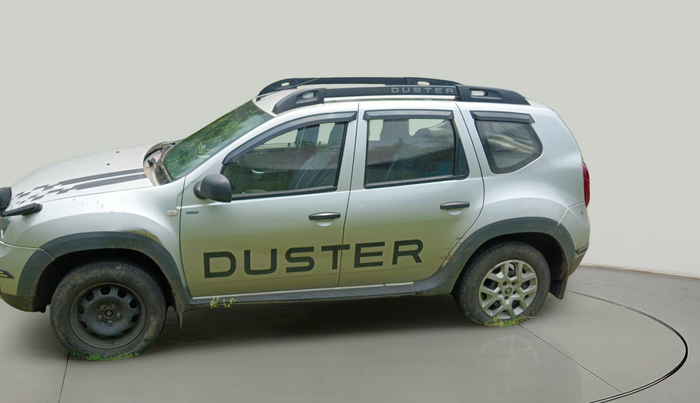 2016 Renault Duster RXE 1.6 PETROL, Petrol, Manual, 66,357 km, exterior