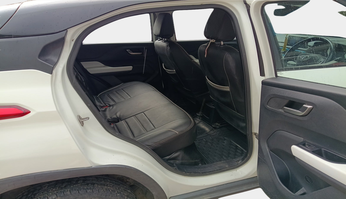 2021 Tata PUNCH CREATIVE  1.2 RTN DUAL TONE, Petrol, Manual, 52,397 km, interior