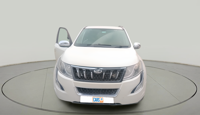2016 Mahindra XUV500 W8, Diesel, Manual, 1,27,400 km, exterior