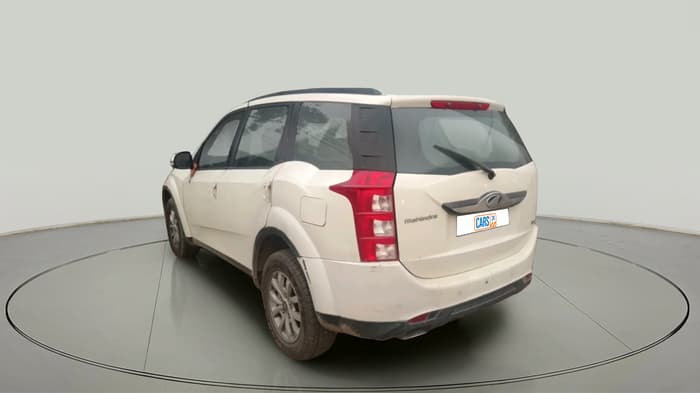 2016 Mahindra XUV500 W8, Diesel, Manual, 1,29,000 km, exterior