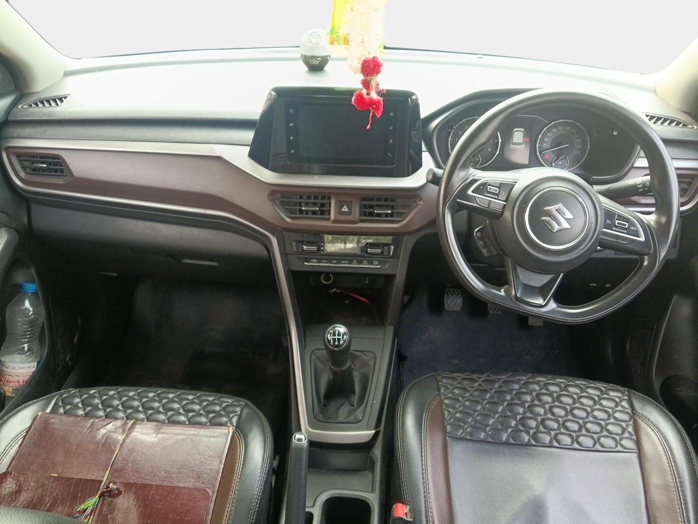 2023 Maruti BREZZA ZXI, Petrol, Manual, 70,000 km, interior