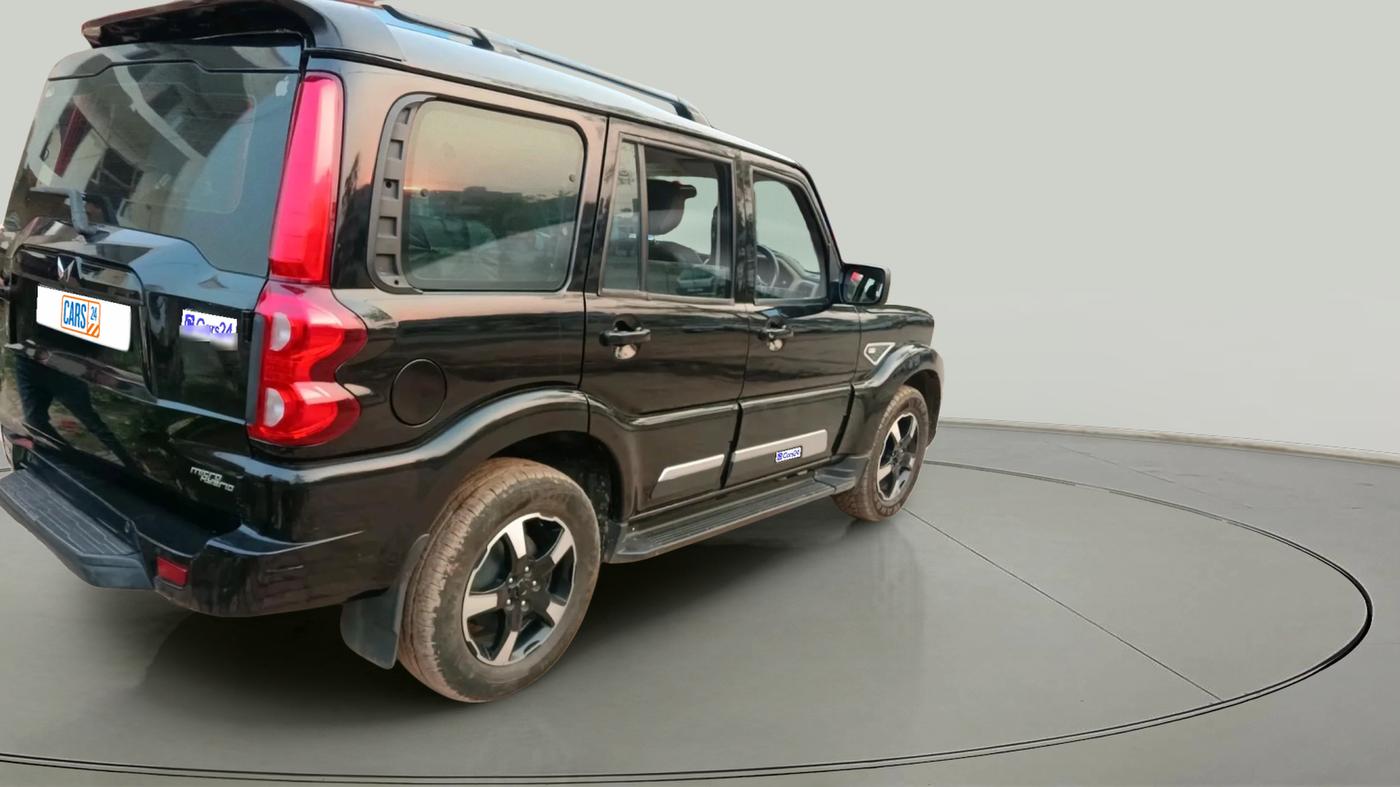 2022 Mahindra SCORPIO CLASSIC S11 7STR, Diesel, Manual, 48,796 km, exterior