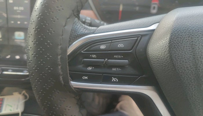 2023 MG HECTOR PLUS SHARP 2.0 DIESEL TURBO MT 6-STR, Diesel, Manual, 50,356 km, interior