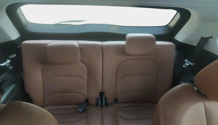 2023 MG HECTOR PLUS SHARP 2.0 DIESEL TURBO MT 6-STR, Diesel, Manual, 50,356 km, interior