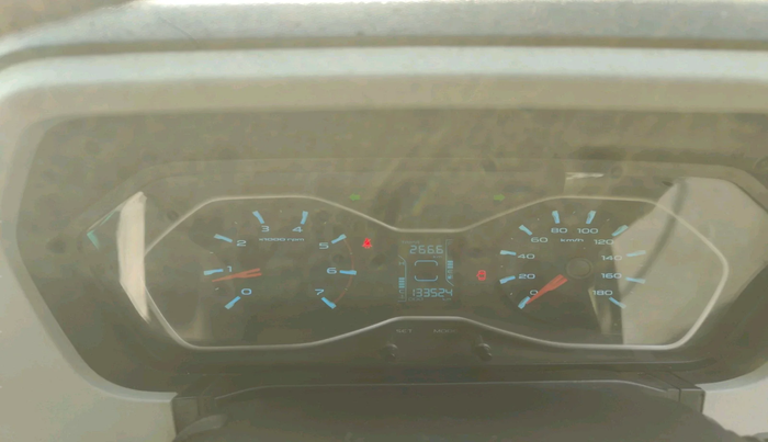 2018 Mahindra Scorpio S11 2WD, Diesel, Manual, 1,33,524 km, interior