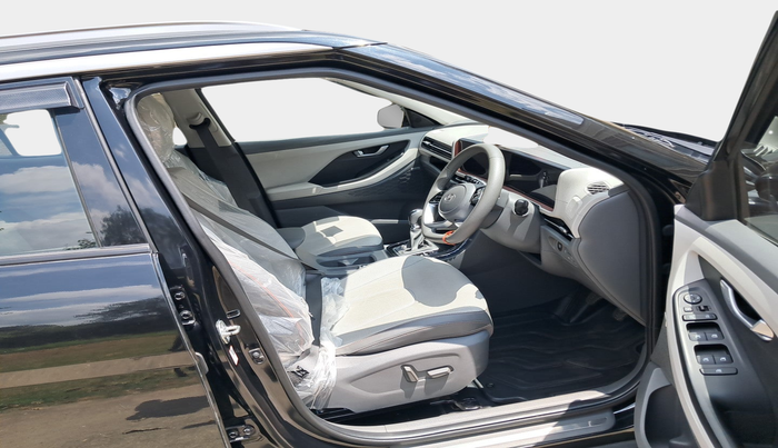 2024 Hyundai Creta SX (O) 1.5 PETROL, Petrol, Manual, 11,624 km, interior
